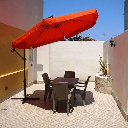 Casa Vacanze Spadafora Eksteriør billede
